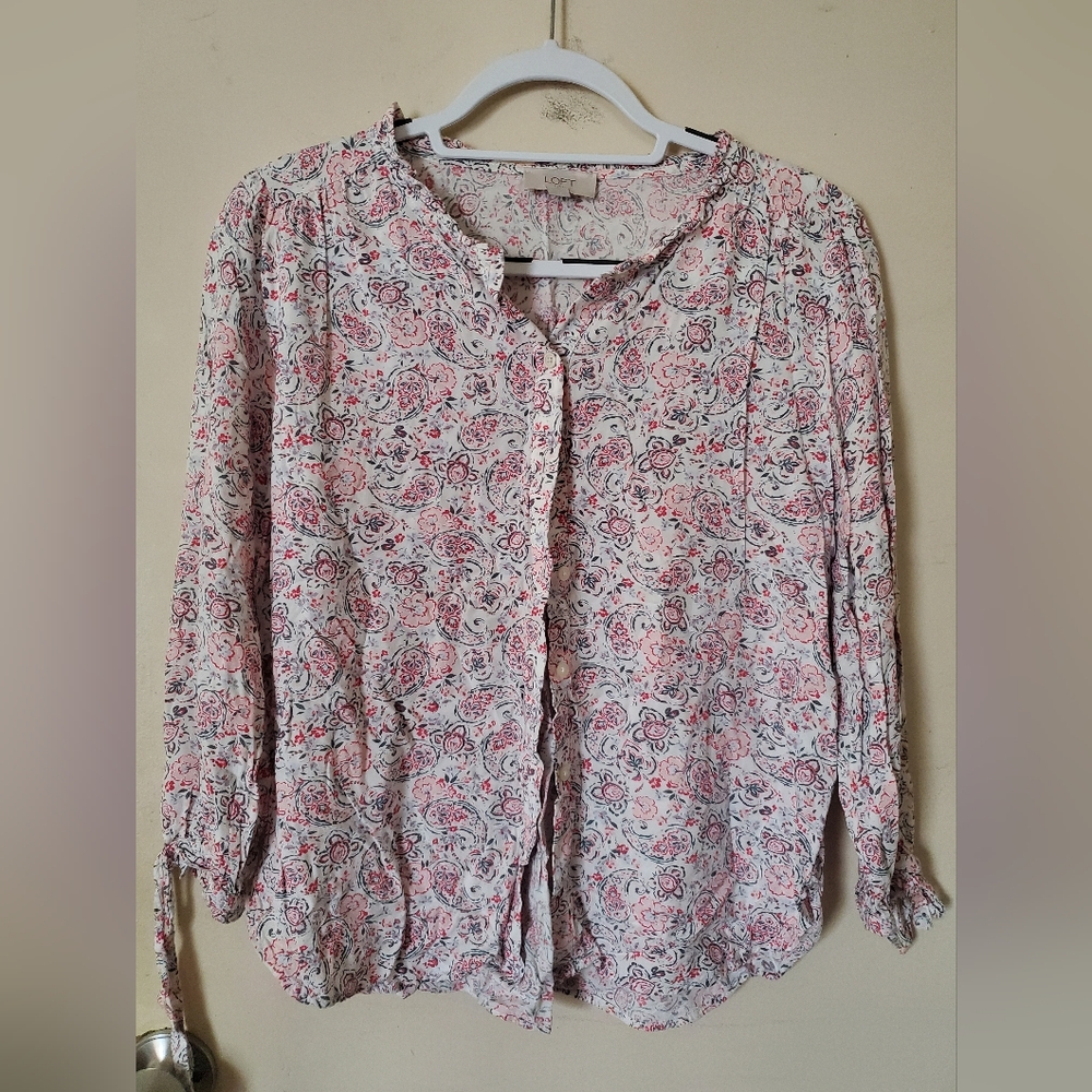 Loft patterned button down shirt